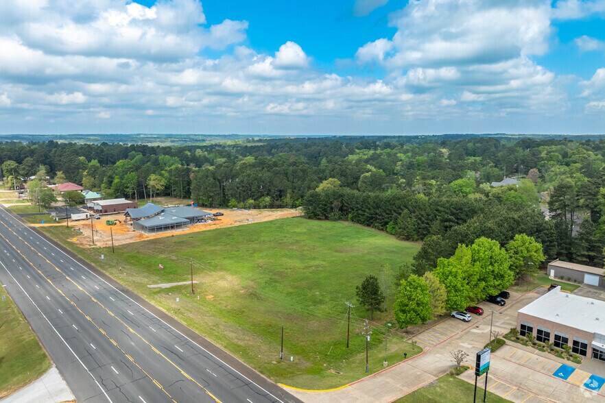 3330 NE Stallings Dr, Nacogdoches, TX à vendre - Aérien – Image 3 sur 4