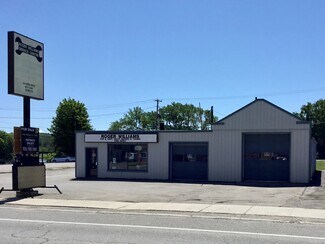 Plus de détails pour 40 King St E, Kawartha Lakes, ON - Local commercial à vendre