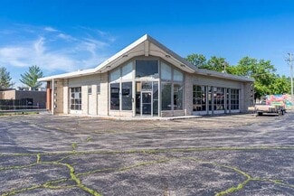 Plus de détails pour 5818 N 2nd St, Loves Park, IL - Local commercial à vendre