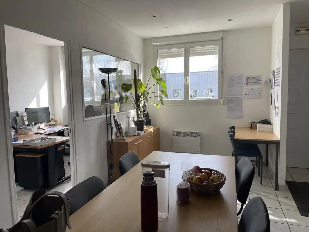 Bureau dans Évreux à louer Photo intérieure– Image 1 sur 4