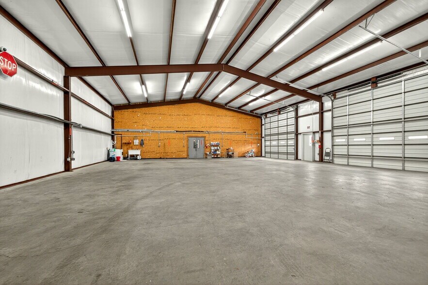 4626 County Road 2200, Greenville, TX à vendre - Photo de l’immeuble – Image 3 sur 27