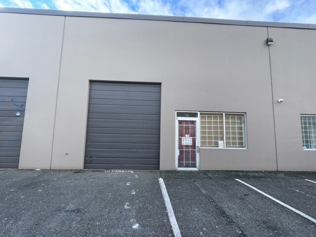 12448 82nd Ave, Surrey, BC V3W 3E9 - Lot 233 -  - Photo intérieure - Image 1 of 10
