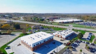 Plus de détails pour 2545 N Dodge St, Iowa City, IA - Bureau à louer