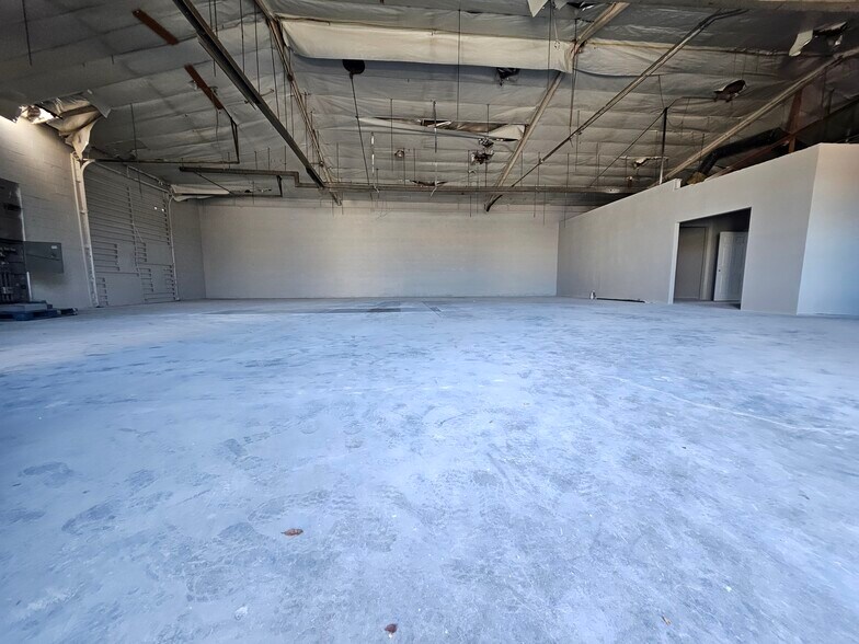 1900 W 144th St, Gardena, CA à vendre - Photo de l’immeuble – Image 3 sur 9