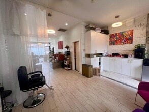 1158 Bedford Ave, Brooklyn, NY à louer Photo intérieure– Image 2 sur 16