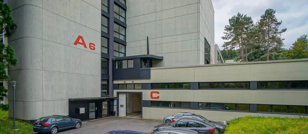 Bureau dans Les Ulis à louer - Photo de l’immeuble – Image 3 sur 4