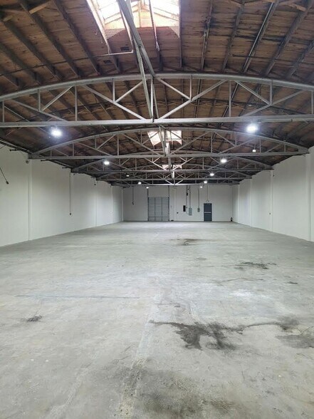 3503-3719 Polk St, Houston, TX à louer - Photo de l’immeuble – Image 2 sur 6