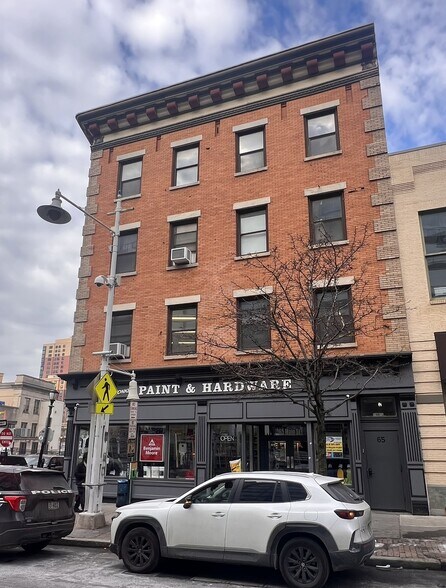63-65 Main St, Yonkers, NY à vendre - Photo de l’immeuble – Image 2 sur 13