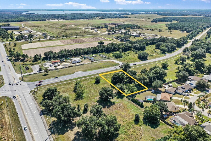 CR 448, Lot 1, Tavares, FL à vendre - Aérien – Image 2 sur 4