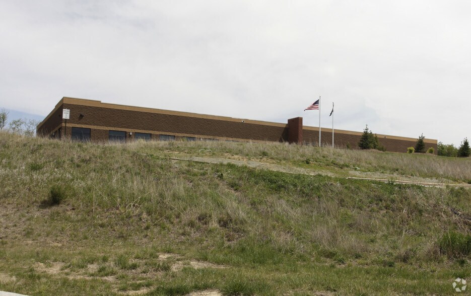 1705 Kellie Dr, Blair, NE à vendre - Photo de l’immeuble – Image 2 sur 2