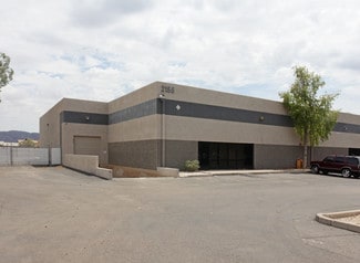 Plus de détails pour 2155 E Jones Ave, Phoenix, AZ - Industriel/Logistique à louer
