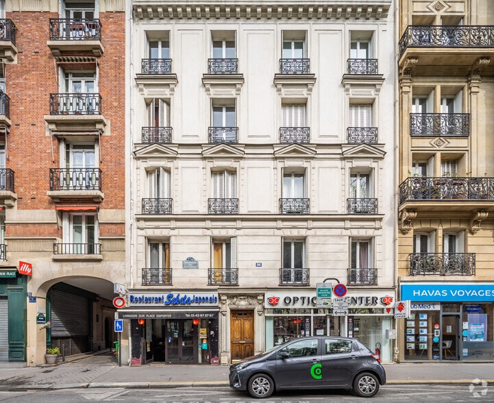 Local commercial dans Paris à louer - Photo de l’immeuble – Image 2 sur 4