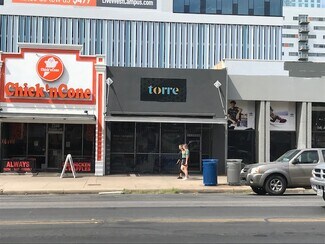 Plus de détails pour 2350 Guadalupe St, Austin, TX - Local commercial à louer