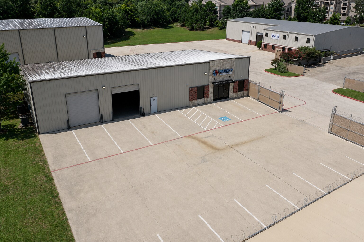 5047 FM 2920, Spring, TX à louer Photo de l’immeuble– Image 1 sur 9