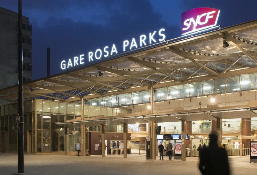 Local d’activités dans Paris à louer - Photo de l’immeuble – Image 2 sur 14