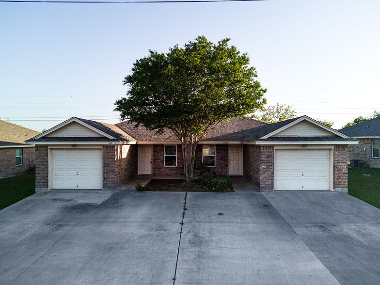 Central Texas Duplex Portfolio portefeuille de 35 biens à vendre sur LoopNet.fr - Photo de l’immeuble – Image 2 sur 26
