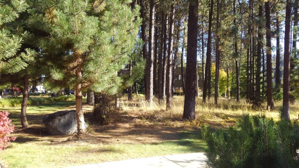 6500 Mineral Dr, Coeur d'Alene, ID à vendre - Autre – Image 3 sur 13