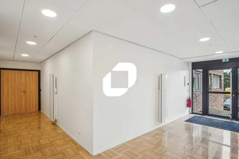 4 Rue De La Terre De Feu, Les Ulis à louer - Photo de l’immeuble – Image 2 sur 17