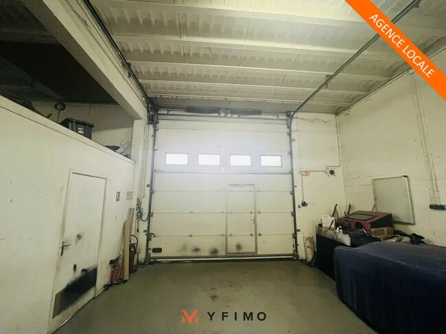 Plus de détails pour Local d'activités à louer