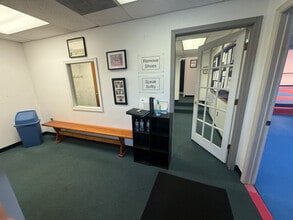 1655-1661 Old Philadelphia Pike, Lancaster, PA à louer Photo intérieure– Image 2 sur 10