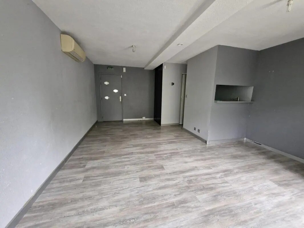 Bureau dans Vannes à vendre Photo de l’immeuble– Image 1 sur 5