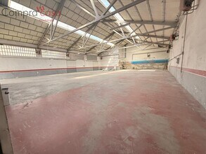 Industriel/Logistique dans Segovia, Segovia à vendre Photo intérieure– Image 2 sur 4