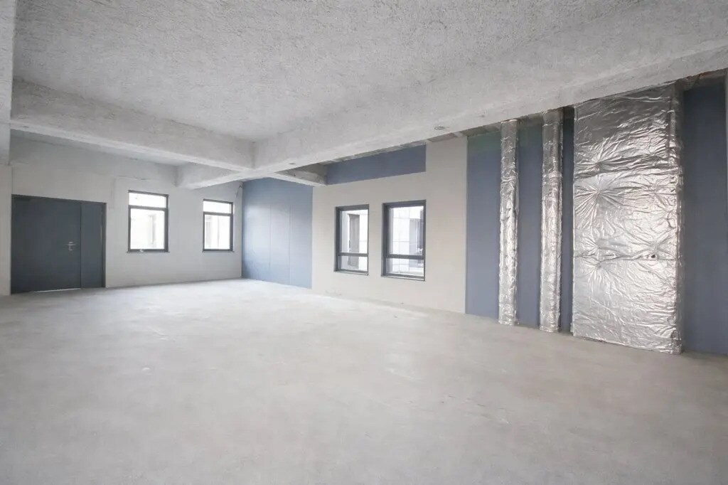 Bureau dans Autun à vendre Photo intérieure– Image 1 sur 3