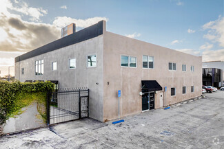 Plus de détails pour 2250 S Barrington Ave, Los Angeles, CA - Industriel/Logistique à vendre