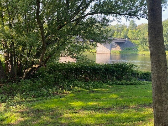 8-12 River Rd, Barryville, NY à vendre Photo principale– Image 1 sur 24