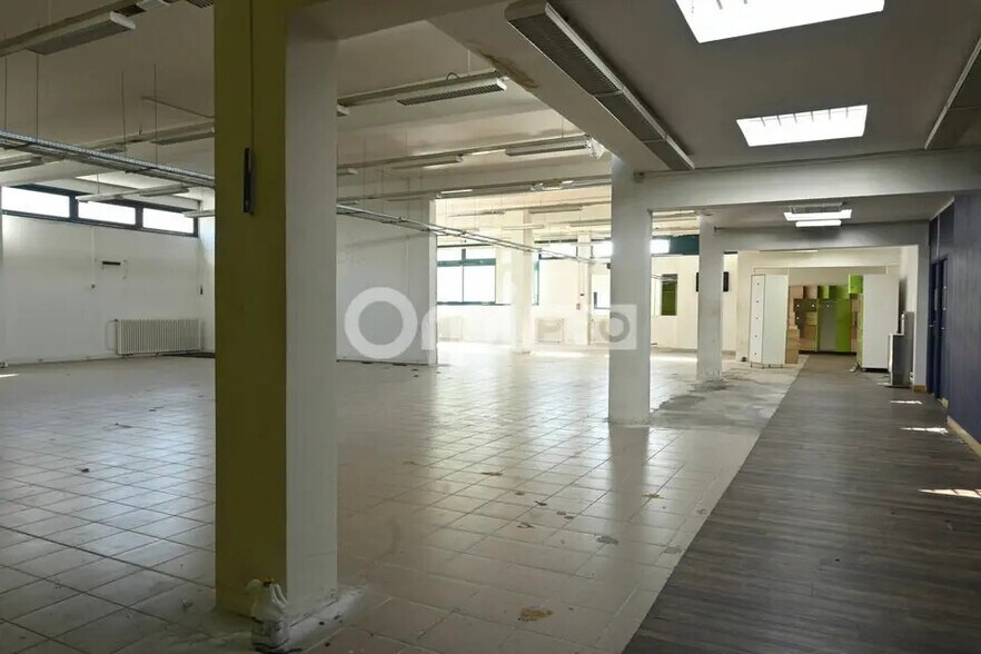 Bureau dans Rillieux-la-Pape à louer - Photo de l’immeuble – Image 3 sur 9