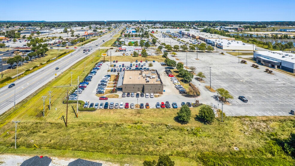 5311 Frederica St, Owensboro, KY à vendre - Photo de l’immeuble – Image 3 sur 12