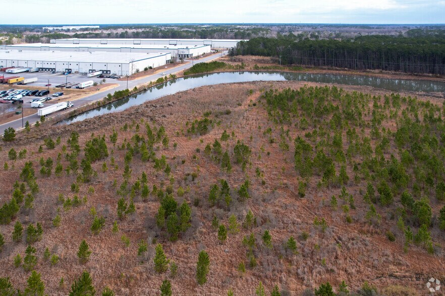 Crosspoint XII Ladson, SC 29456, Ladson, SC à louer - Photo de l’immeuble – Image 3 sur 4