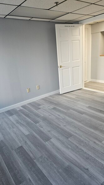 133 Gallery Ln, Morristown, VT à louer - Photo de l’immeuble – Image 2 sur 9