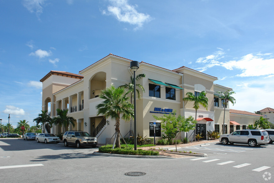 4500-4750 Donald Ross Rd, Palm Beach Gardens, FL à louer - Photo principale – Image 1 sur 2