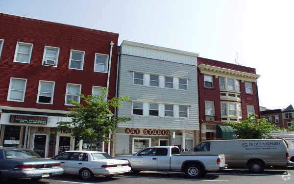 11 Union Pl, Summit, NJ à louer Photo principale– Image 1 sur 3