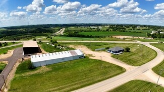 Plus de détails pour 674 County Road O, Mineral Point, WI - Industriel/Logistique à vendre