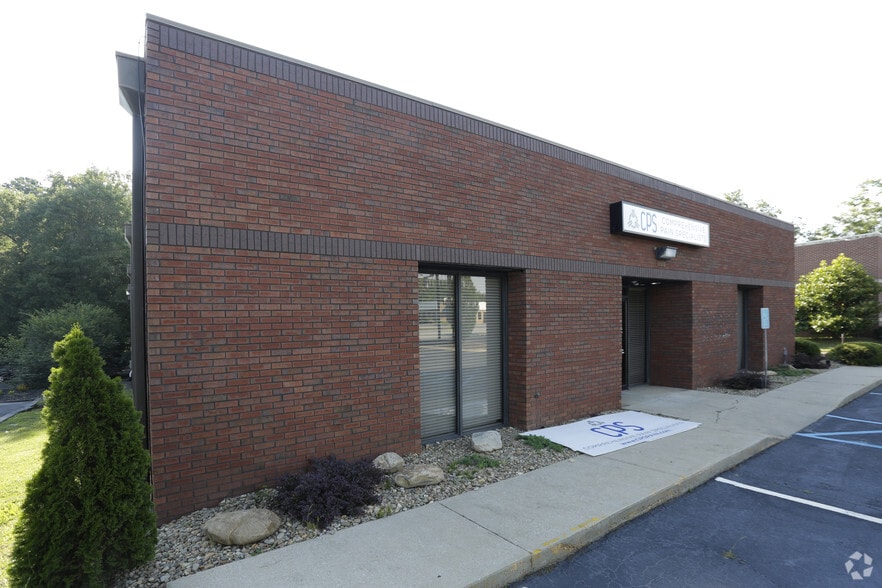 225 E Blackstock Rd, Spartanburg, SC à louer - Photo principale – Image 1 sur 6