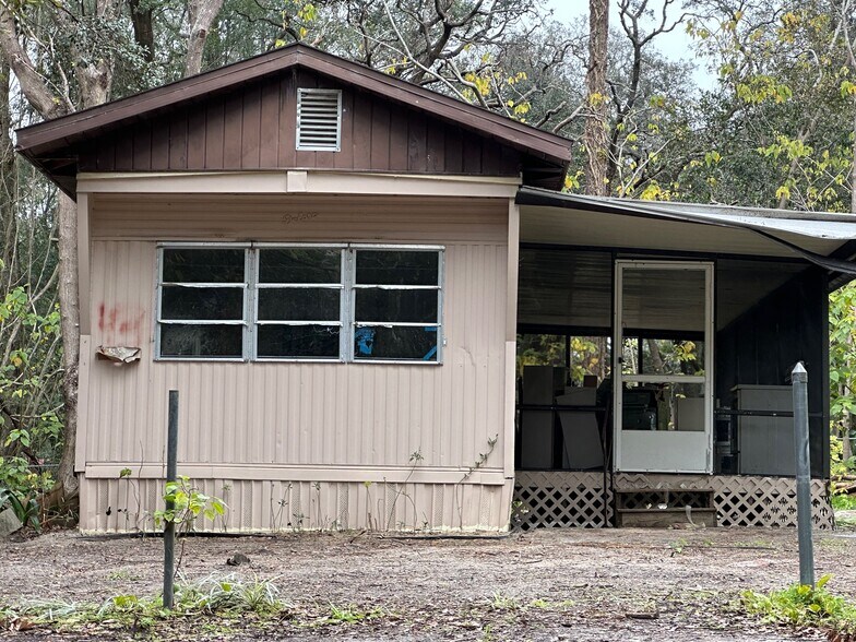 4375 E Archer Ln, Inverness, FL à vendre - Photo principale – Image 1 sur 7