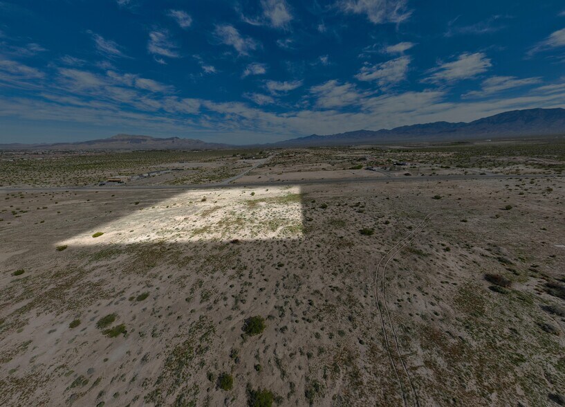 1201 East Irene Street Pahrump, NV 89060, Pahrump, NV à vendre - Aérien – Image 3 sur 19