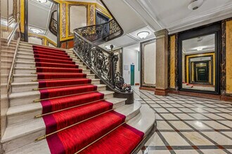 75 Avenue Des Champs Elysées, Paris à louer Hall d’entrée– Image 2 sur 24
