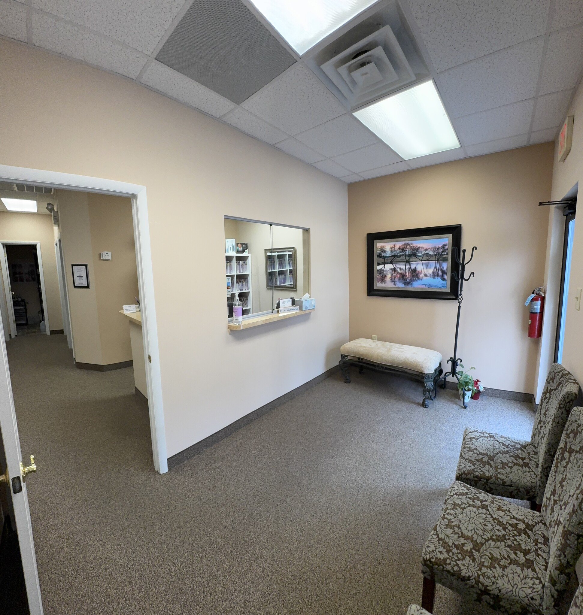 127 Church Road, Mount Laurel, NJ à louer Photo intérieure– Image 1 sur 7