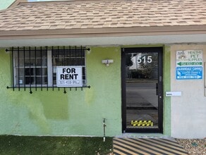 100 SW 15th St, Fort Lauderdale, FL à louer Photo intérieure– Image 1 sur 11