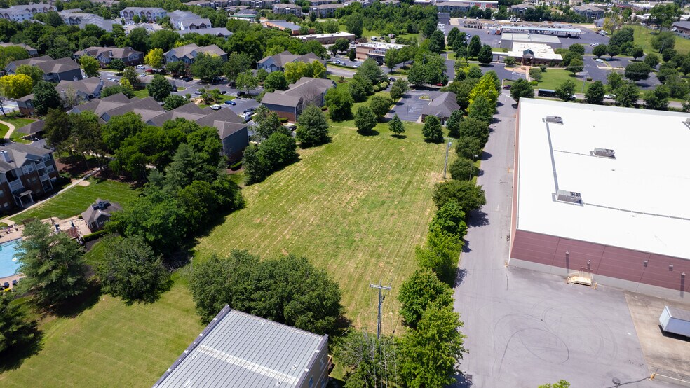 337 St Andrews dr, Murfreesboro, TN à vendre - Photo de l’immeuble – Image 2 sur 11