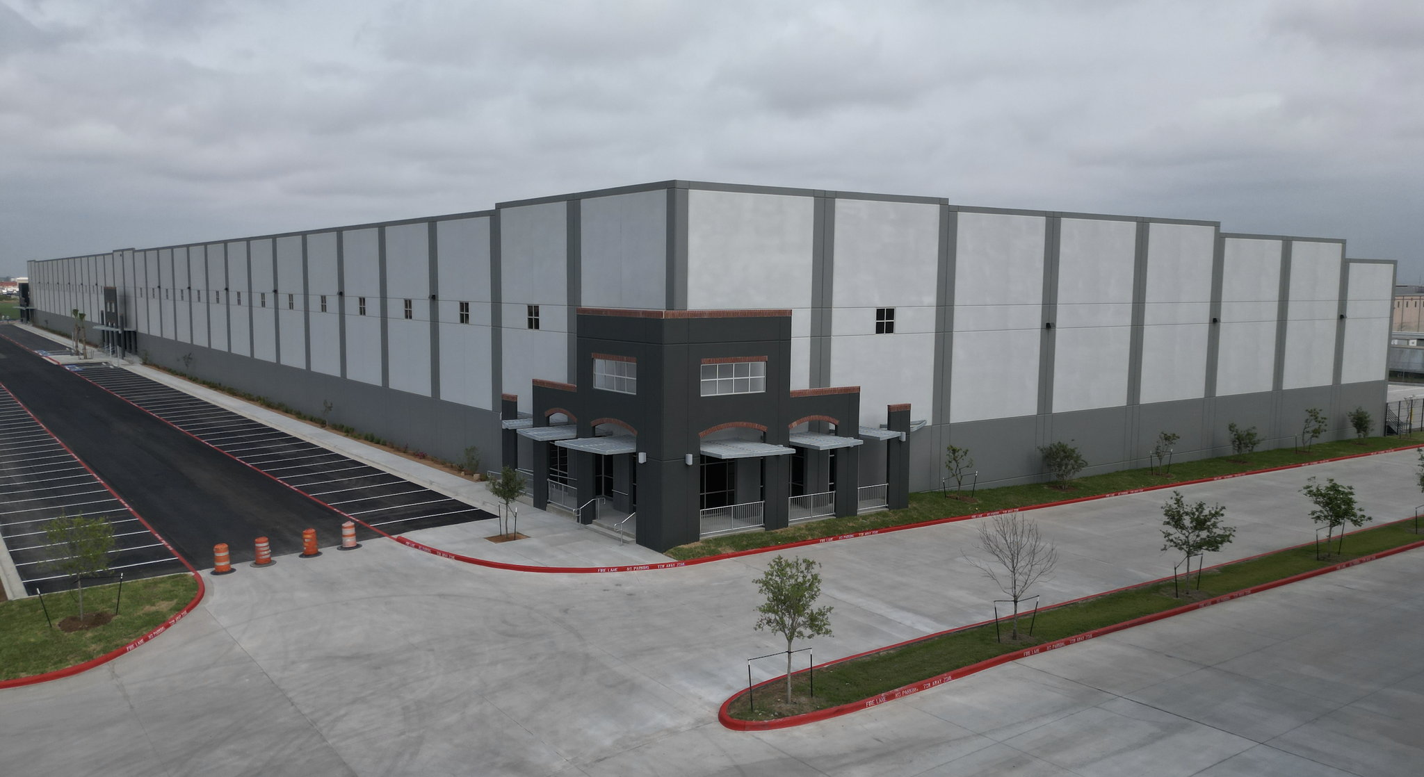 1201 E Capote Central Ave, Pharr, TX à louer Photo de l’immeuble– Image 1 sur 4
