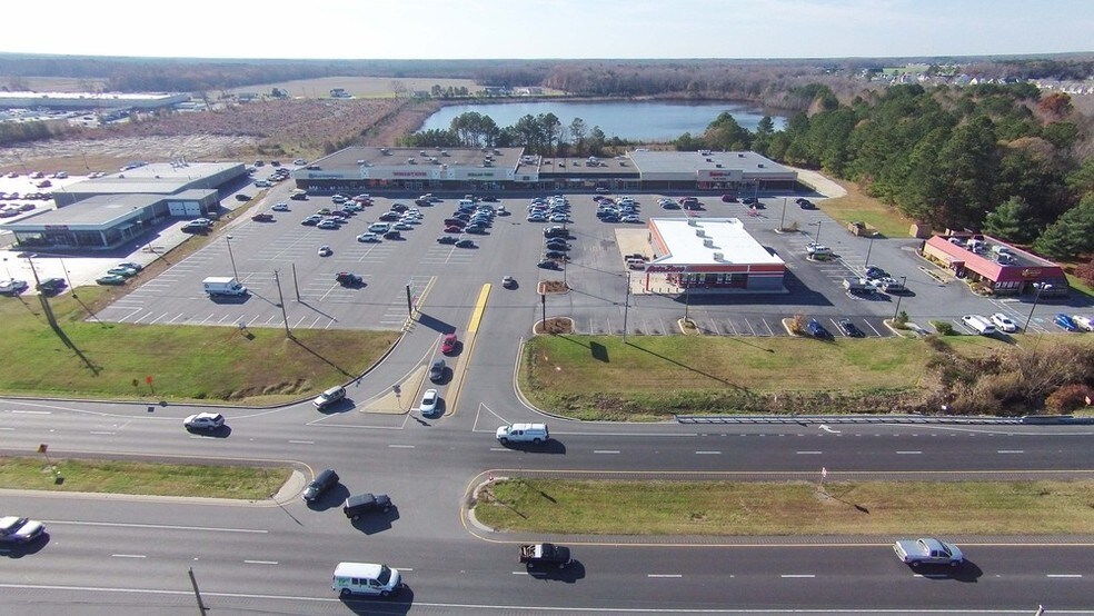 W Dupont Hwy, Millsboro, DE à louer - Photo de l’immeuble – Image 1 sur 2