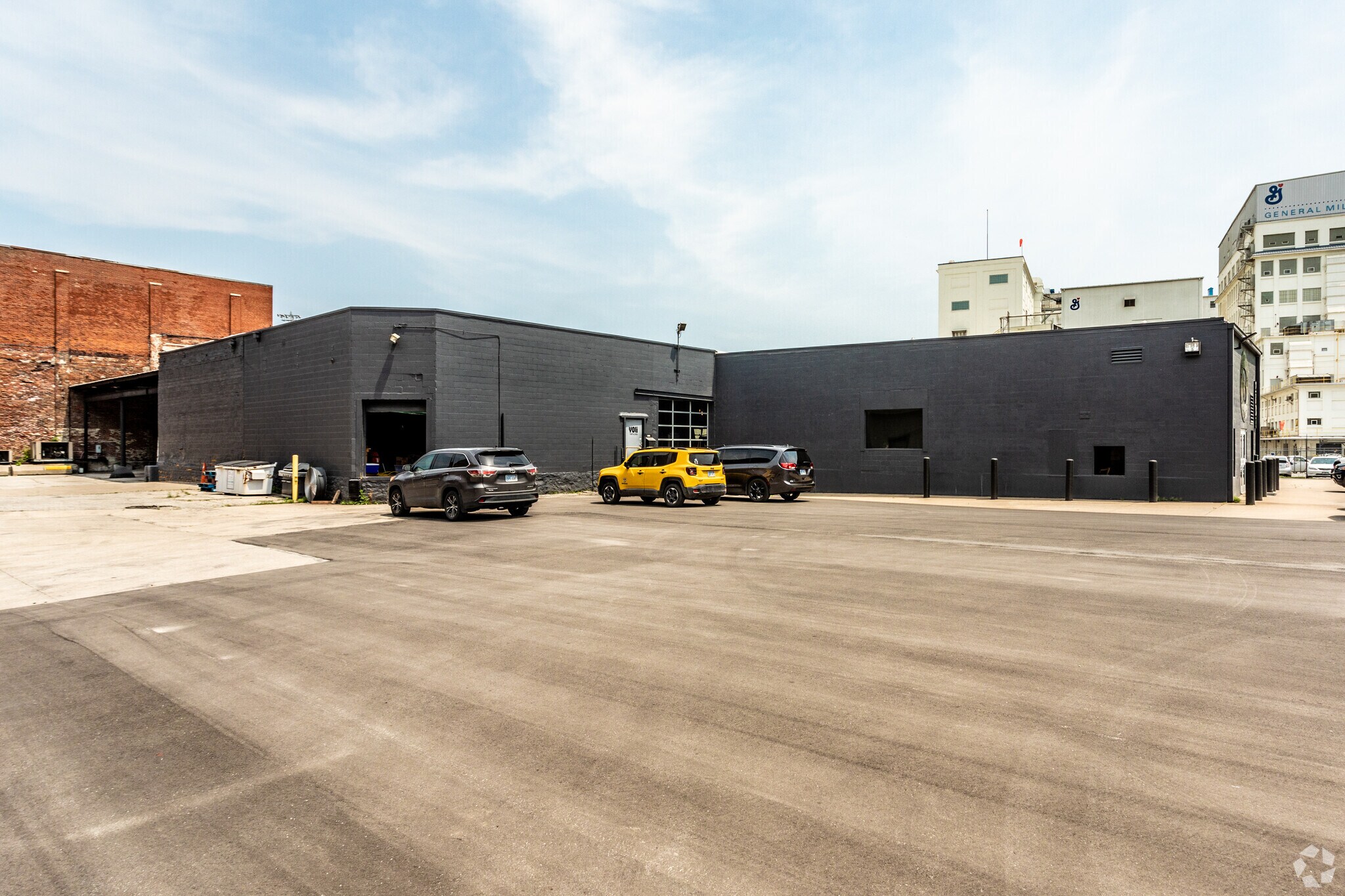 2840 Guinotte Ave, Kansas City, MO à louer Photo principale– Image 1 sur 6