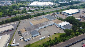 Plus de détails pour 222 Universal Dr, North Haven, CT - Industriel/Logistique à louer