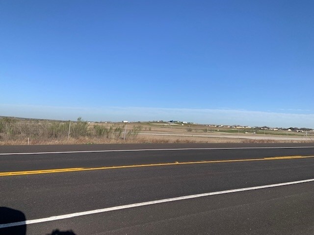 4087 TX-21, San Marcos, TX à vendre - Photo de l’immeuble – Image 2 sur 4