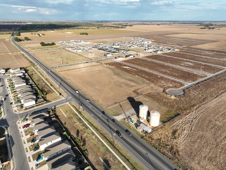 6920 Camino Real, Maxwell, TX à vendre - Photo de l’immeuble – Image 3 sur 6