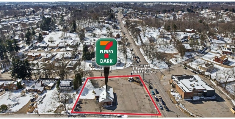 1102 Perry Hwy, Pittsburgh, PA à vendre Photo principale– Image 1 sur 16